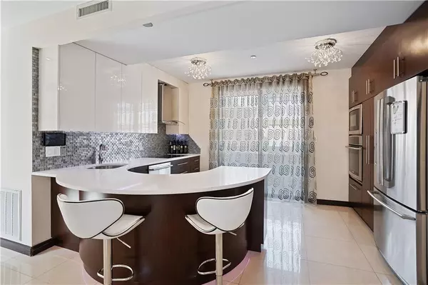 35 Brighton 2 PL #3A, Brooklyn, NY 11235