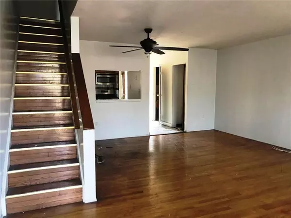 Brooklyn, NY 11207,381 Vermont ST