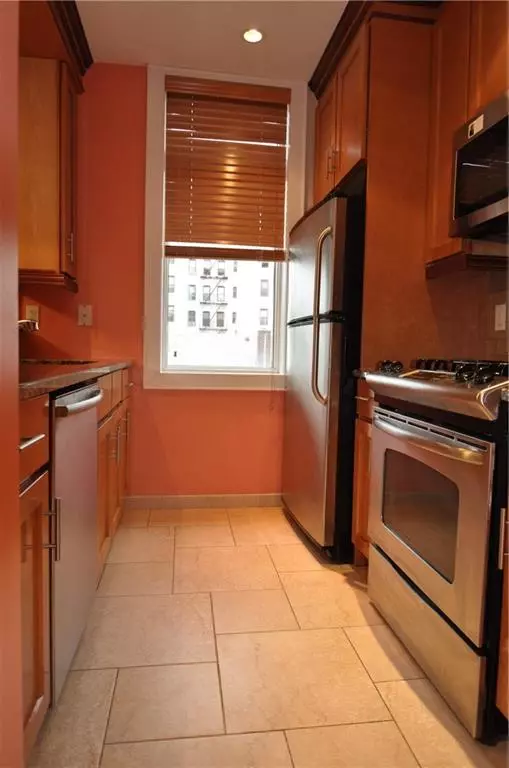 Brooklyn, NY 11214,7620 Bay Pkwy #3C