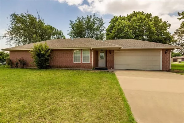 2814 Lindsay Lane, Spencer, OK 73084