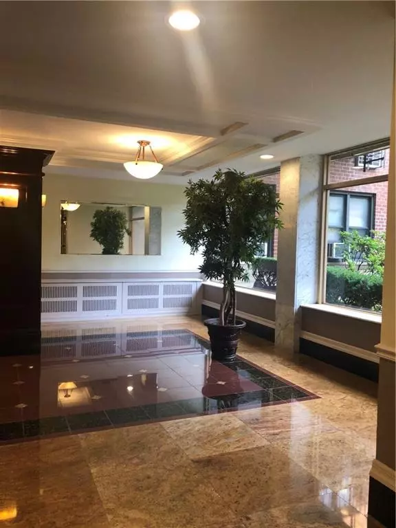 Brooklyn, NY 11235,1237 Avenue Z #5C