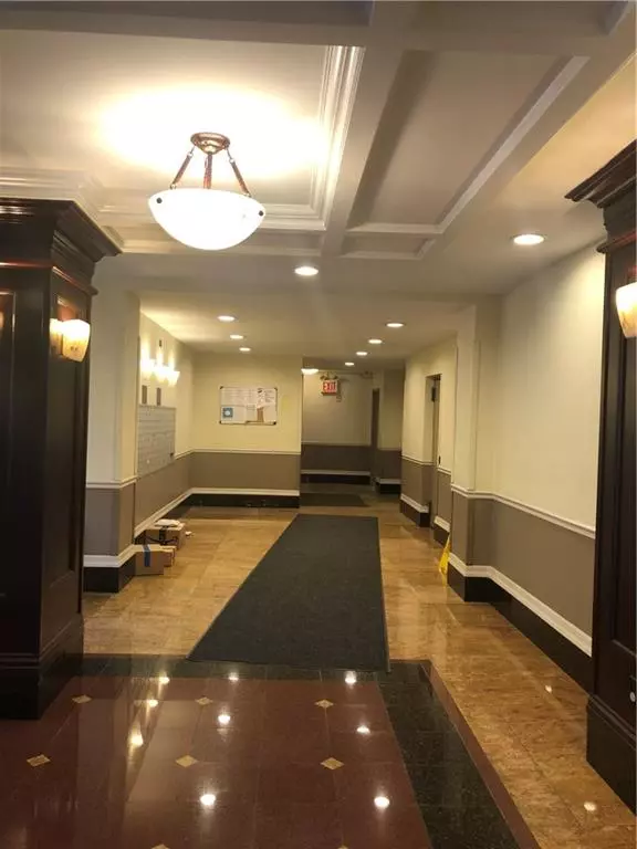 Brooklyn, NY 11235,1237 Avenue Z #5C