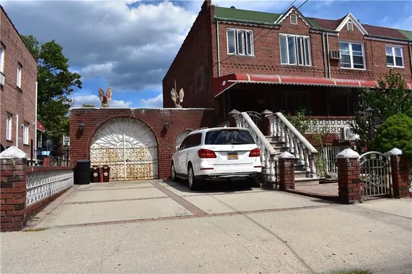 2465 Hubbard ST, Brooklyn, NY 11235