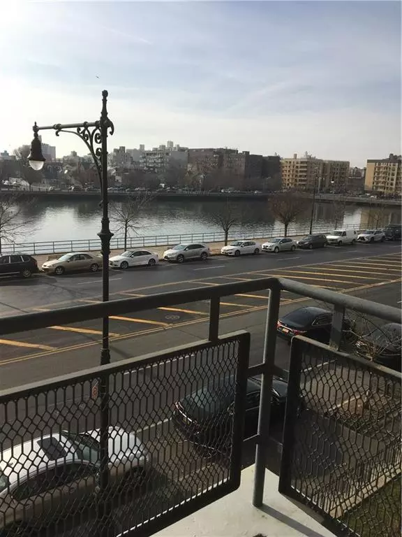 Brooklyn, NY 11235,1625 Emmons AVE #2C