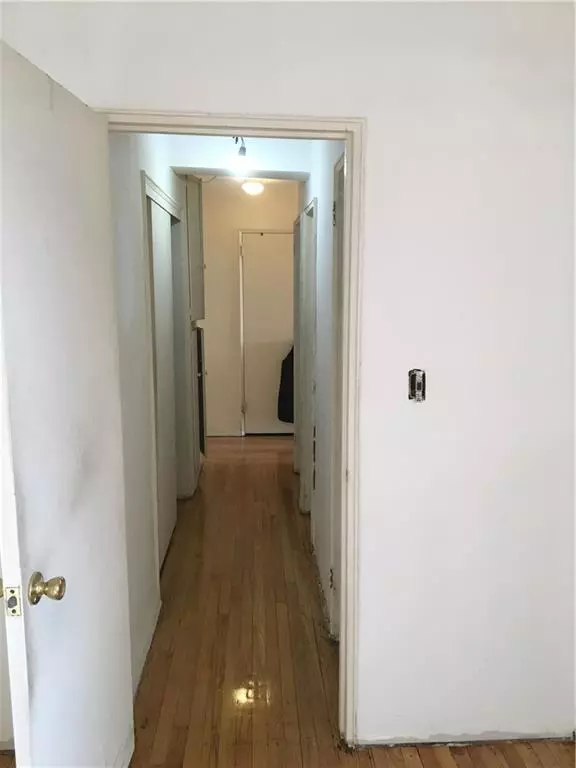 Brooklyn, NY 11235,1625 Emmons AVE #2C
