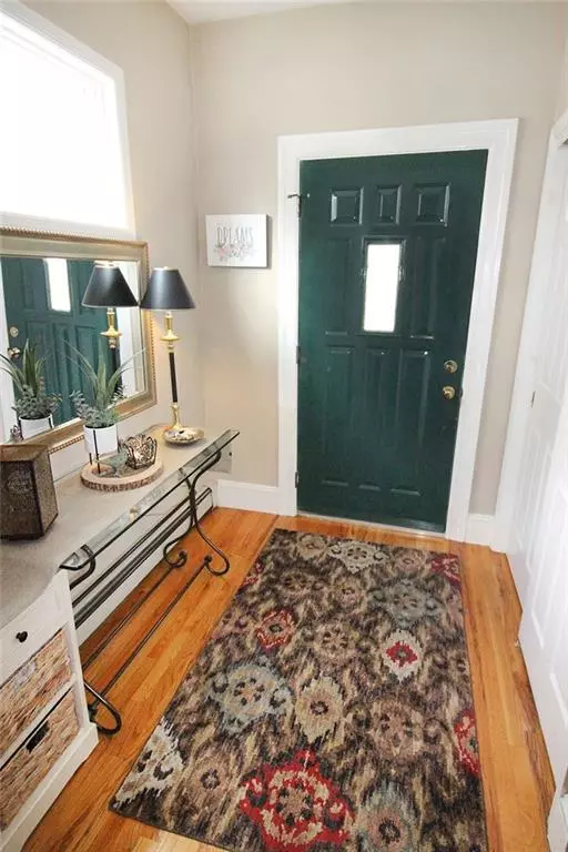 Staten  Island, NY 10306,282 Rose AVE