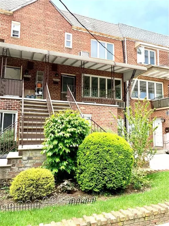 Brooklyn, NY 11235,2662 Brown ST