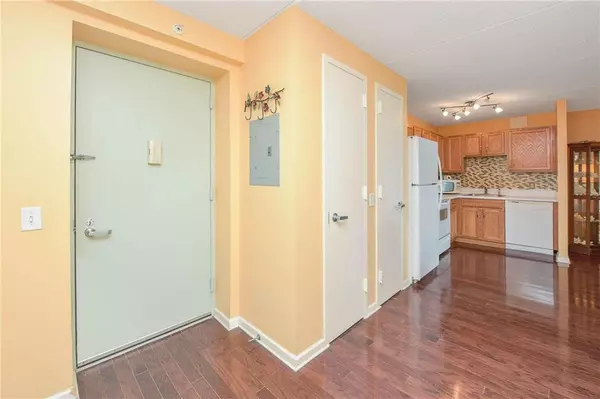 Rockaway Beach, NY 11693,7914 Rockaway Beach BLVD #7E