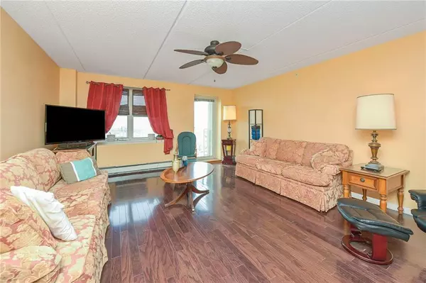 Rockaway Beach, NY 11693,7914 Rockaway Beach BLVD #7E
