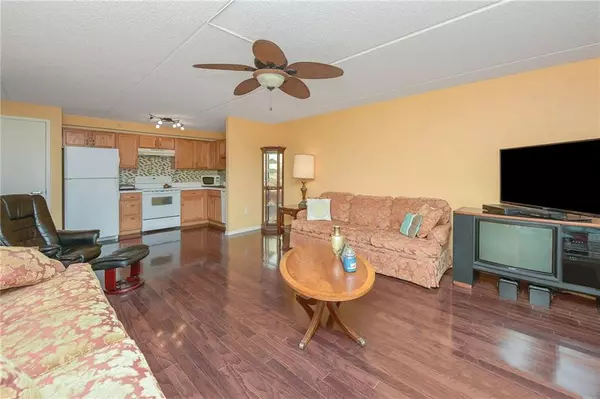 Rockaway Beach, NY 11693,7914 Rockaway Beach BLVD #7E