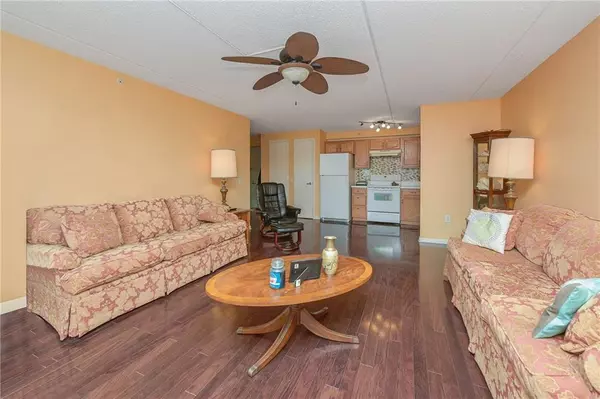 Rockaway Beach, NY 11693,7914 Rockaway Beach BLVD #7E