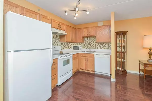 Rockaway Beach, NY 11693,7914 Rockaway Beach BLVD #7E