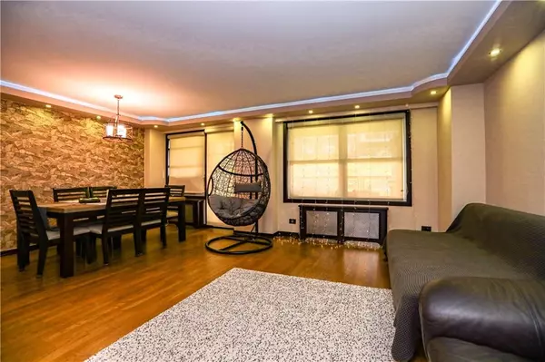 Brooklyn, NY 11214,1935 Shore Pkwy #4F