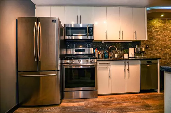 Brooklyn, NY 11214,1935 Shore Pkwy #4F