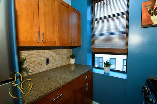 Brooklyn, NY 11209,7901 4 AVE #C9