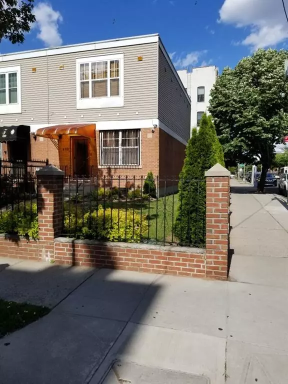 499 Hinsdale ST, Brooklyn, NY 11207