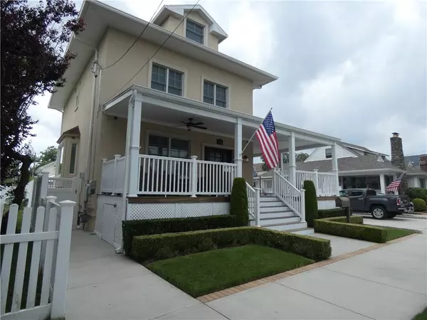 Neponsit, NY 11694,433 Beach 143 ST
