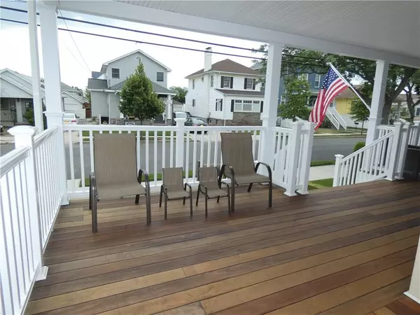 Neponsit, NY 11694,433 Beach 143 ST