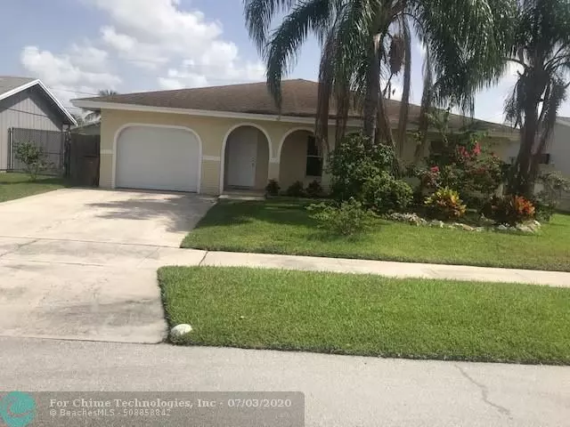 3291 SW 3rd St, Deerfield Beach, FL 33442