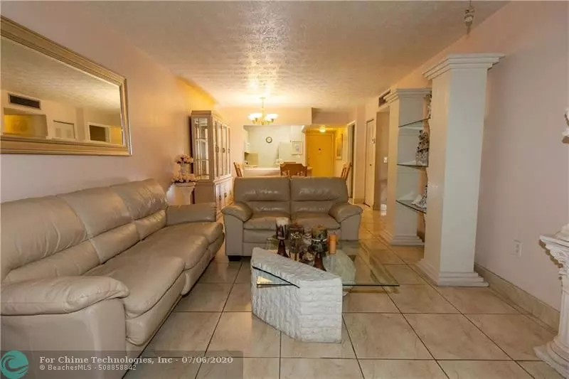 6070 W 18th Ave  #304, Hialeah, FL 33012