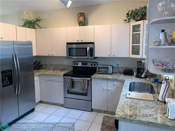 Hollywood, FL 33019,1545 Weeping Willow Way  #1545