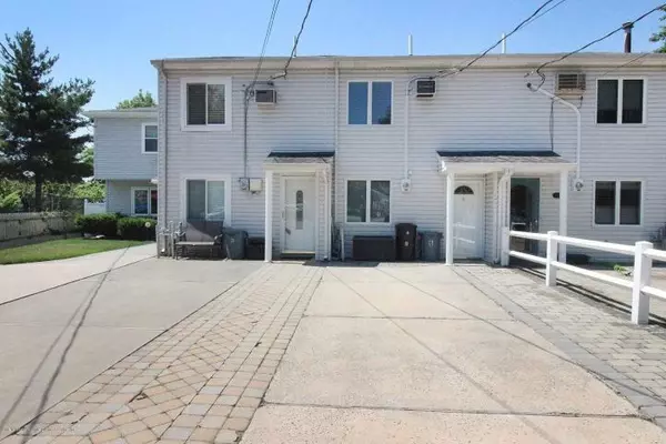 6 Dumont AVE, Staten  Island, NY 10305
