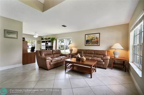 Boca Raton, FL 33498,10725 Cypress Lake Ter