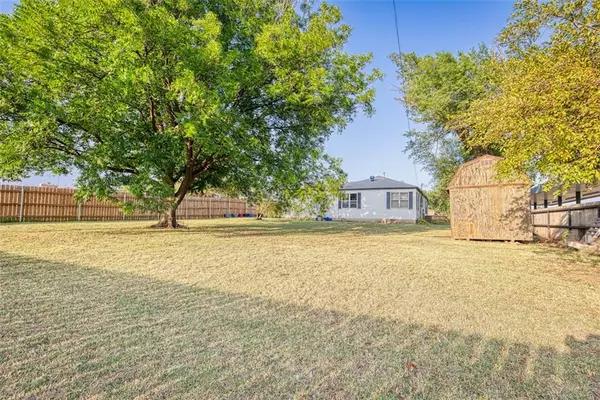 Cordell, OK 73632,1318 N Glenn L English Street