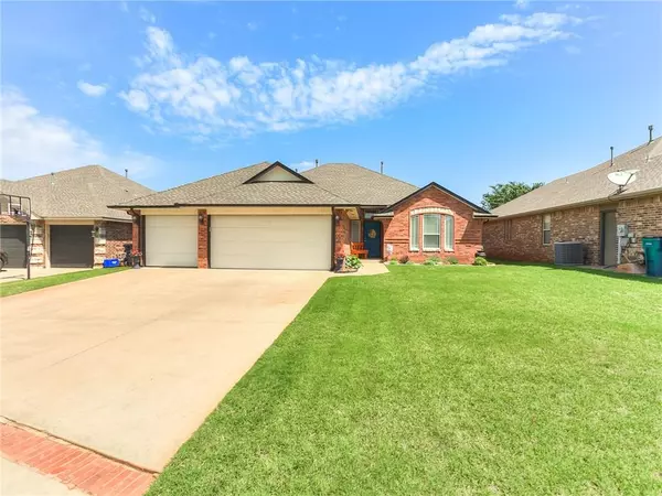 10025 NW 139th Street, Yukon, OK 73099