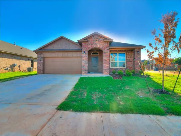 2521 Caden Court, Yukon, OK 73099