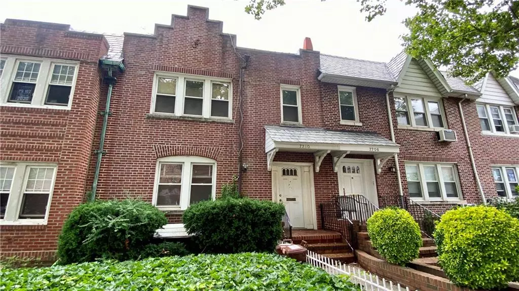 Brooklyn, NY 11209,7210 Colonial RD