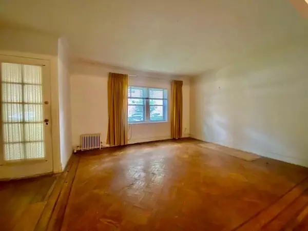 Brooklyn, NY 11209,7210 Colonial RD