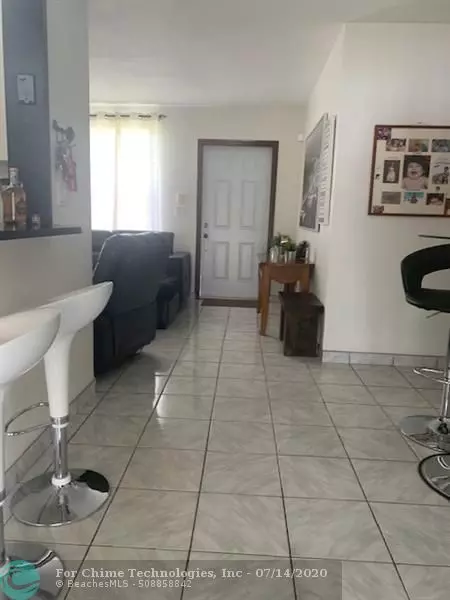 Miami, FL 33179,19110 NE Miami Ct