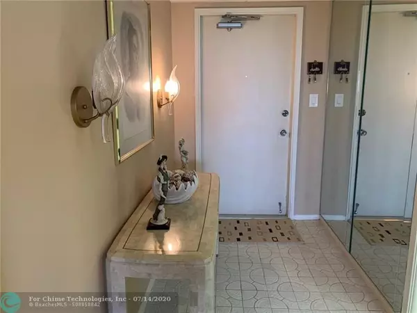 Pompano Beach, FL 33069,3090 N Course Dr #503