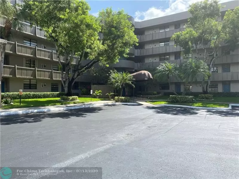 1000 Colony Point Cir  #205, Pembroke Pines, FL 33026