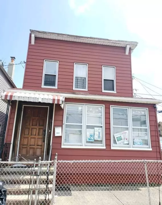 Brooklyn, NY 11236,9802 Glenwood RD