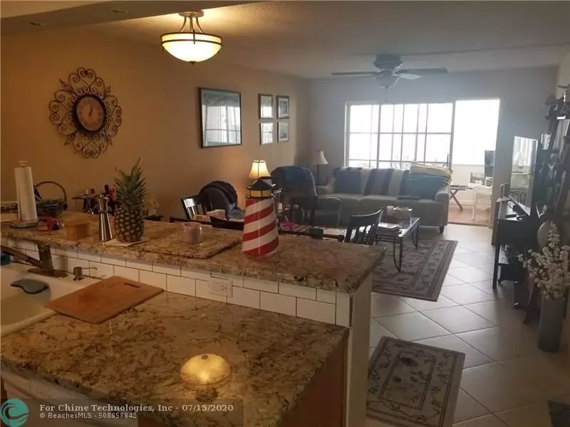 3200 Holiday Springs Blvd  #208, Margate, FL 33063