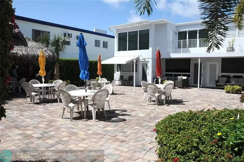 Lauderdale By The Sea, FL 33308,4228 N Ocean Dr  #12