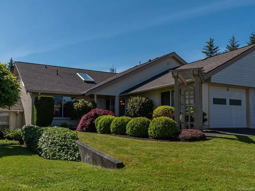 Qualicum Beach, BC V9K 1N7,885 Berwick Rd S #45