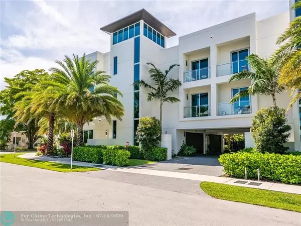 Lauderdale By The Sea, FL 33308,234 SHORE COURT  #234