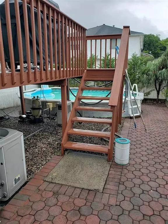 Staten  Island, NY 10308,21 Kennington ST