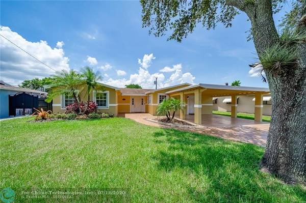 720 SW 64th Way, Pembroke Pines, FL 33023