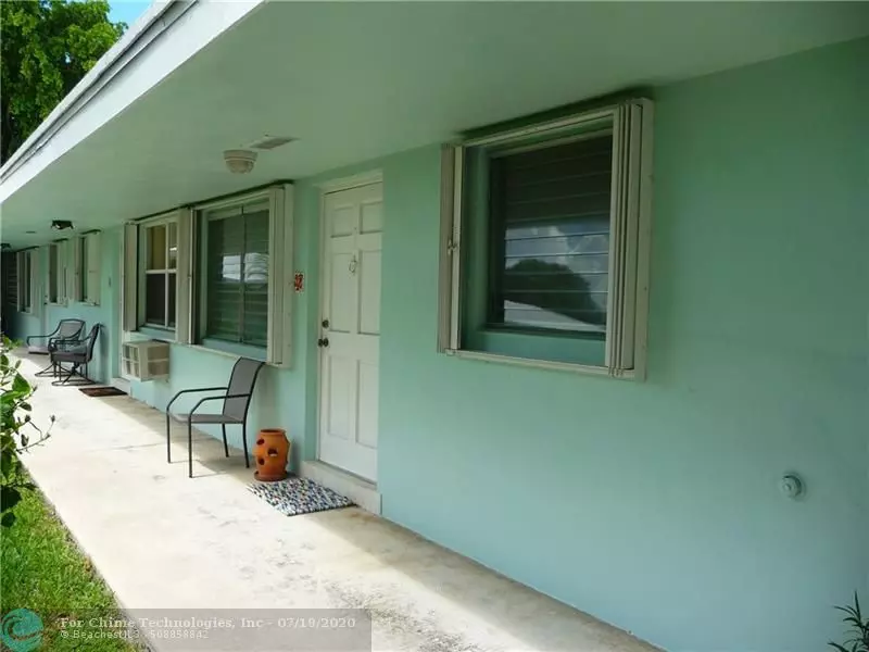 3801 NE 22nd Ter  #7, Lighthouse Point, FL 33064