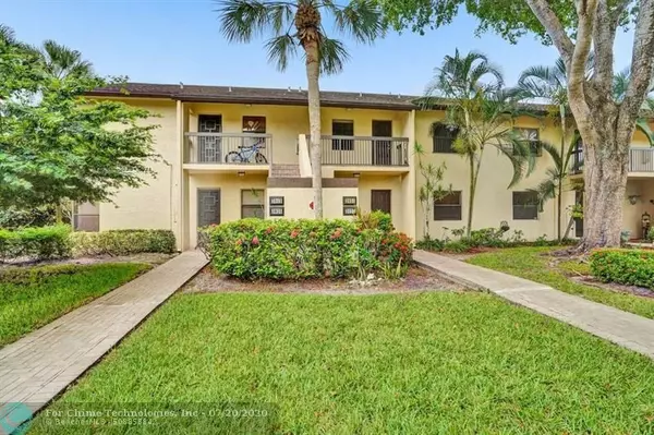 Coconut Creek, FL 33066,3049 Carambola Cir  #2325