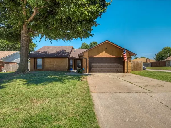 116 Czech Hall Place, Yukon, OK 73099