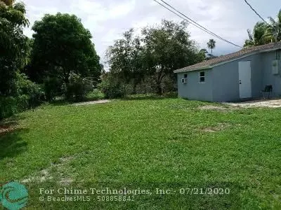 Miami, FL 33179,1250 NE 207th St