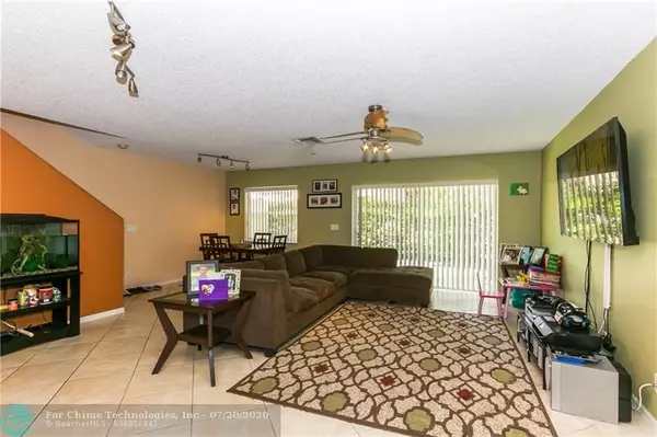 Tamarac, FL 33321,8500 E Southgate Shores Cir  #8500