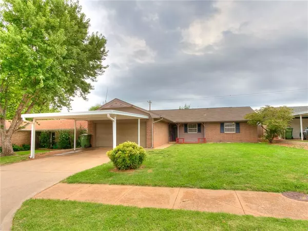 321 N Briarwood Street, Yukon, OK 73099