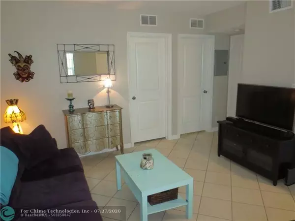 Wilton Manors, FL 33334,2660 NE 8th Ave  #316