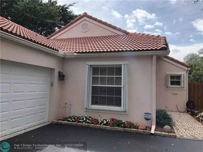 10500 NW 11th Ct, Plantation, FL 33322